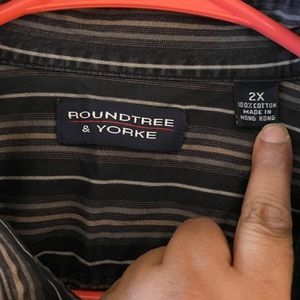 Long sleeve dress shirt